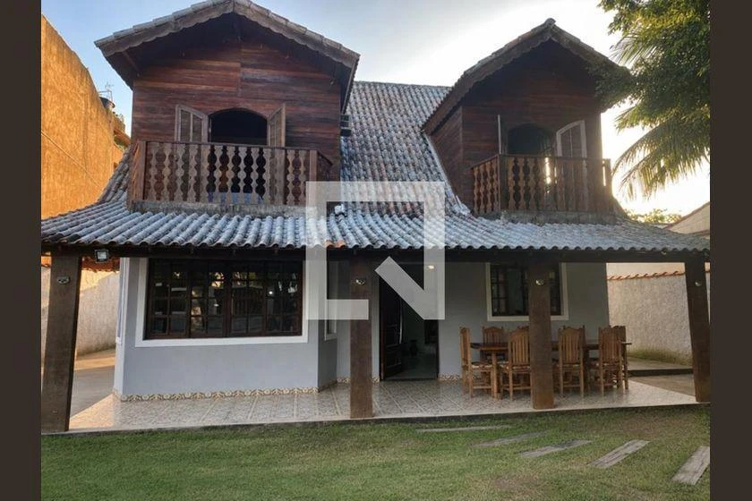 6-bedroom house with a balcony, 220 m² — photo 40