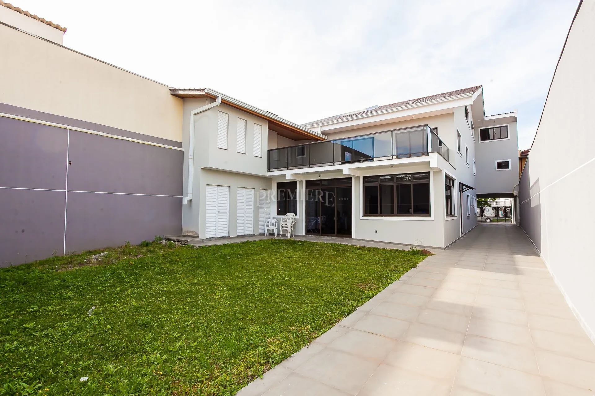 House with 4 en-suite bedrooms and 510 m², 5 parking — photo 6
