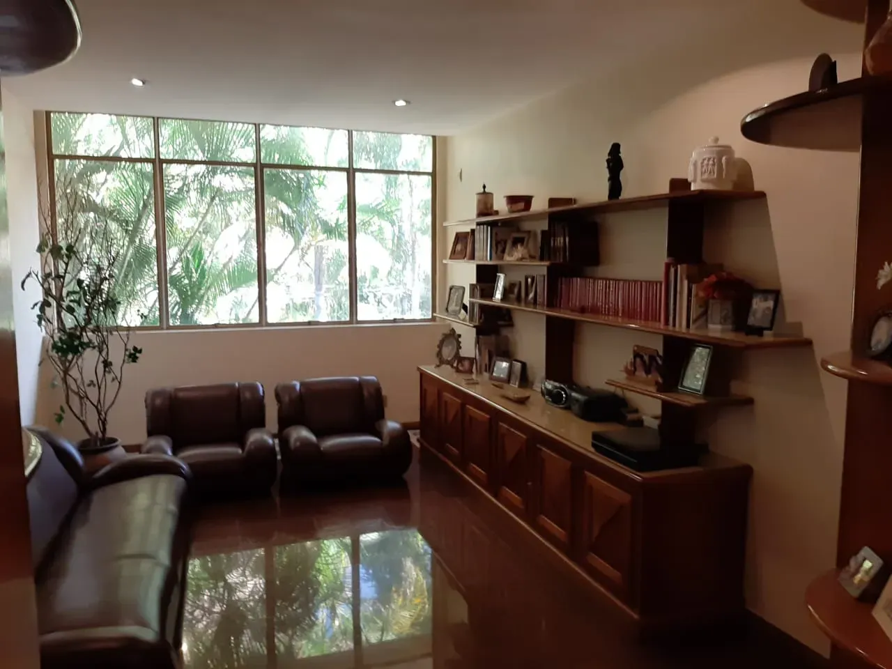 Casa mobiliada de 930 m² com 4 suítes e 8 banheiros — photo 26