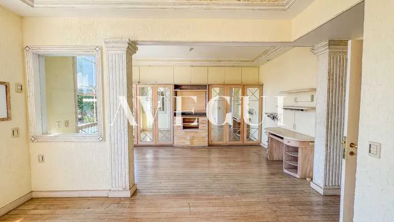 Casa sin amueblar con 4 dormitorios y 556 m² — photo 5
