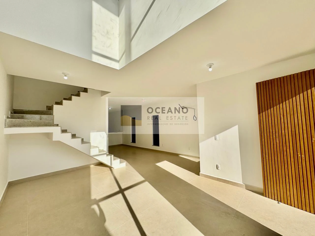 4-bedroom house with a grill on the balcony — photo 13