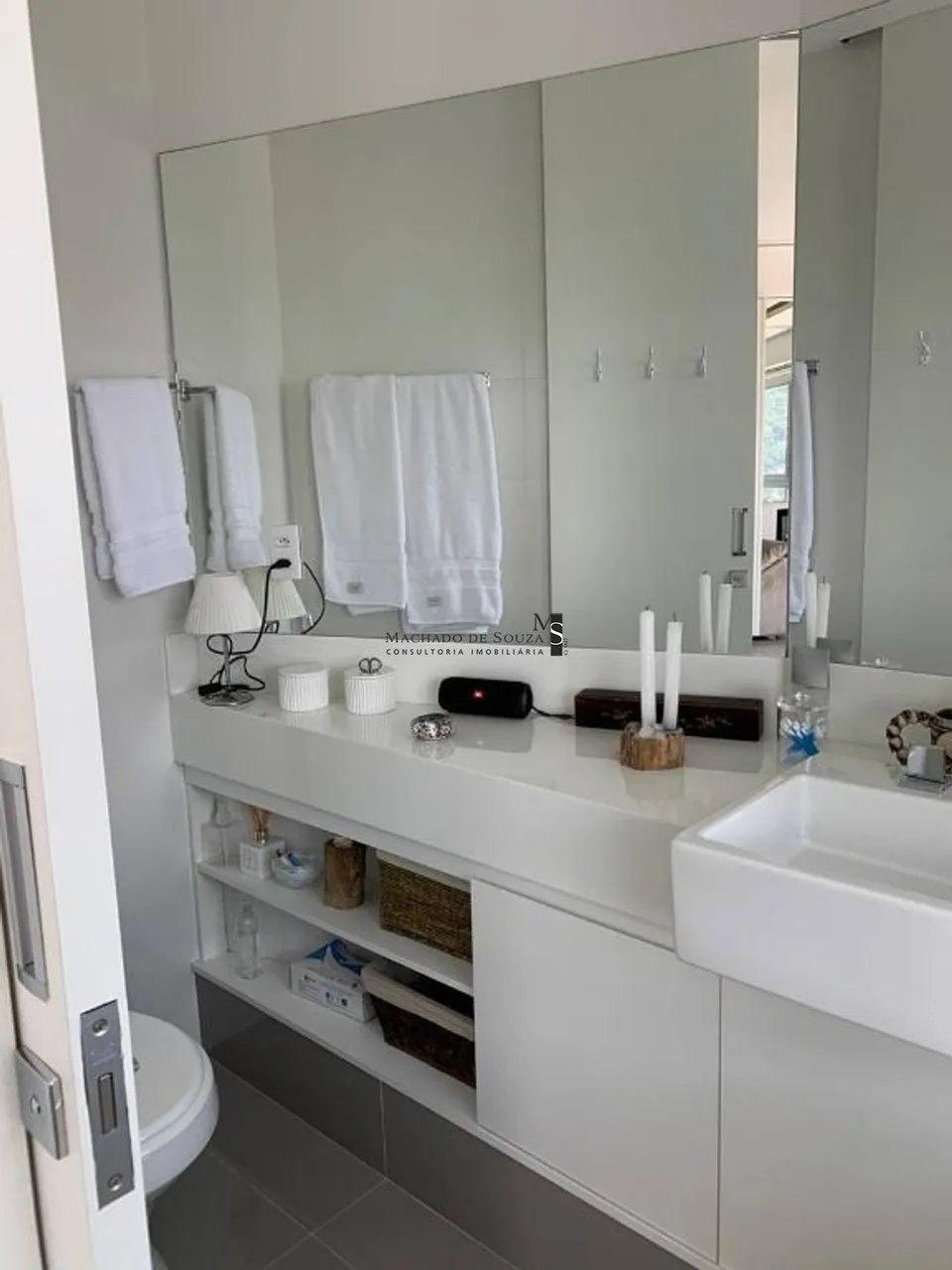 Apartamento de 1 dormitório com 50 m² e cozinha americana — photo 19