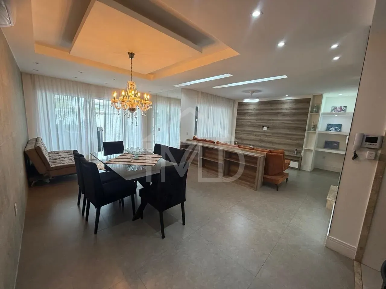 Unfurnished house with 4 bedrooms and 5 baths — photo 11