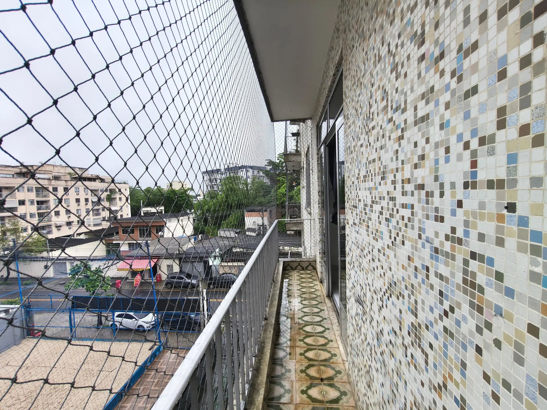 Apartment with 2 bedrooms and a balcony — photo 21