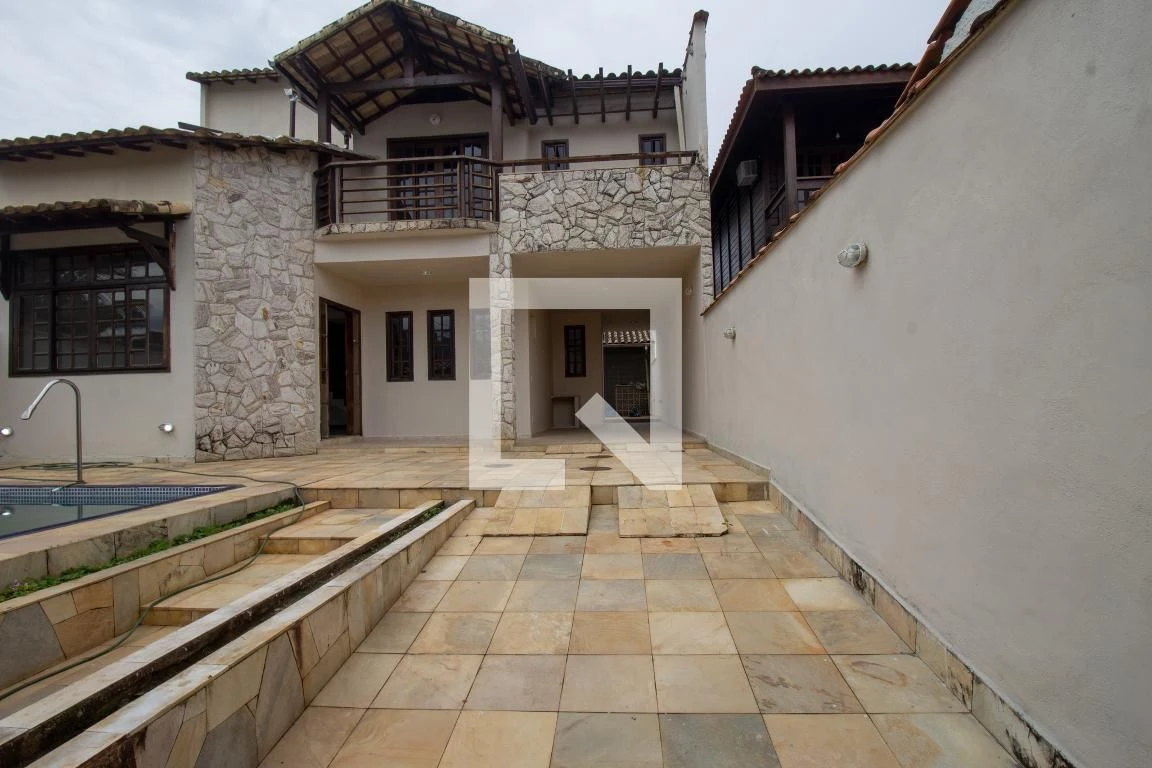 4-bedroom house with a private pool in Rio de Janeiro — photo 22