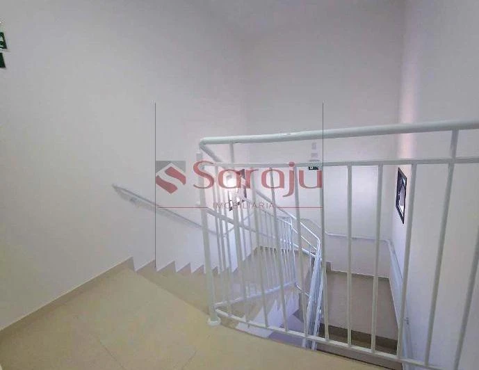 1-bedroom apartment of 30 m² with fitted kitchen cabinets — photo 7