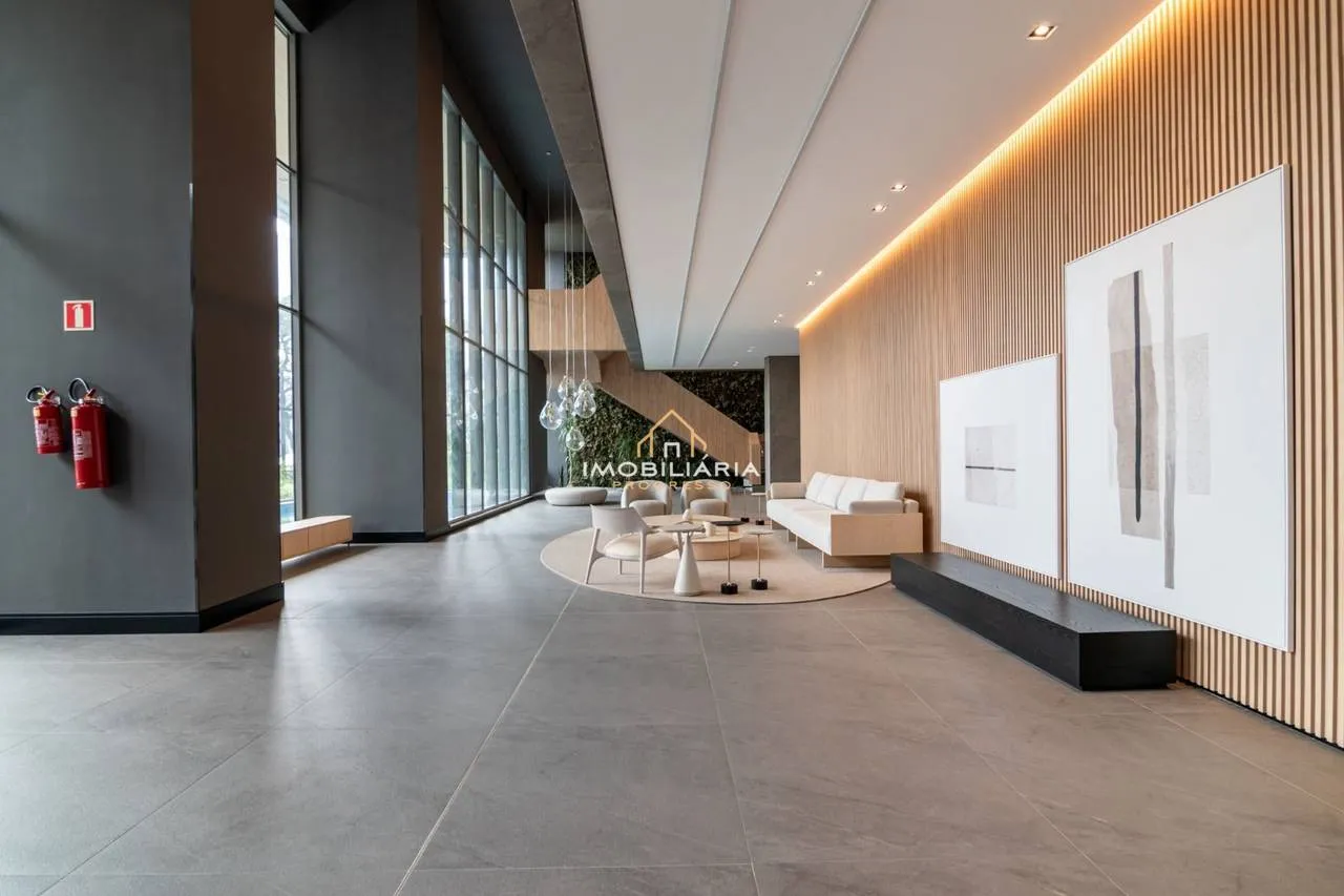 Floor-to-ceiling windows in a 3-bedroom apartment, 138 m² — photo 35