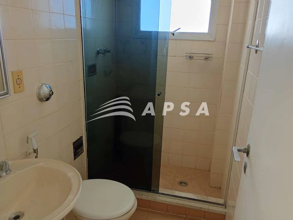 120 m² apartment with 3 bedrooms and 2 parking spots — photo 30