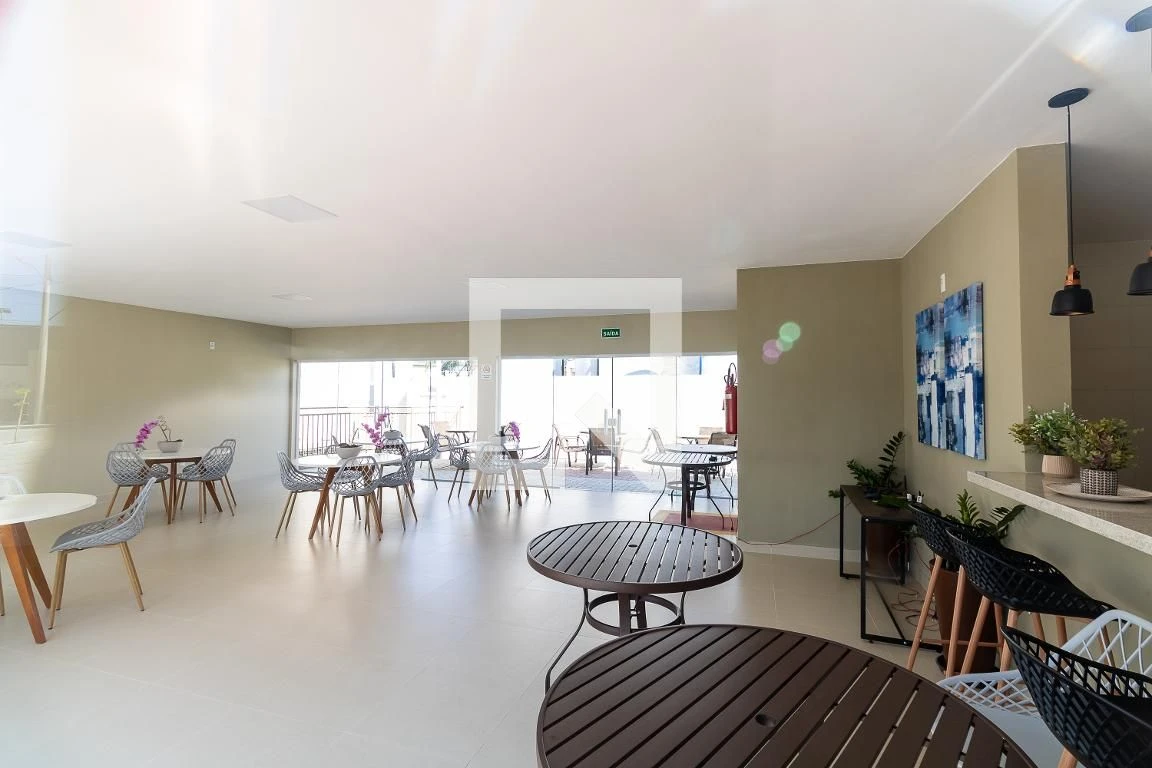 Unfurnished apartment with 2 bedrooms and parking — photo 39