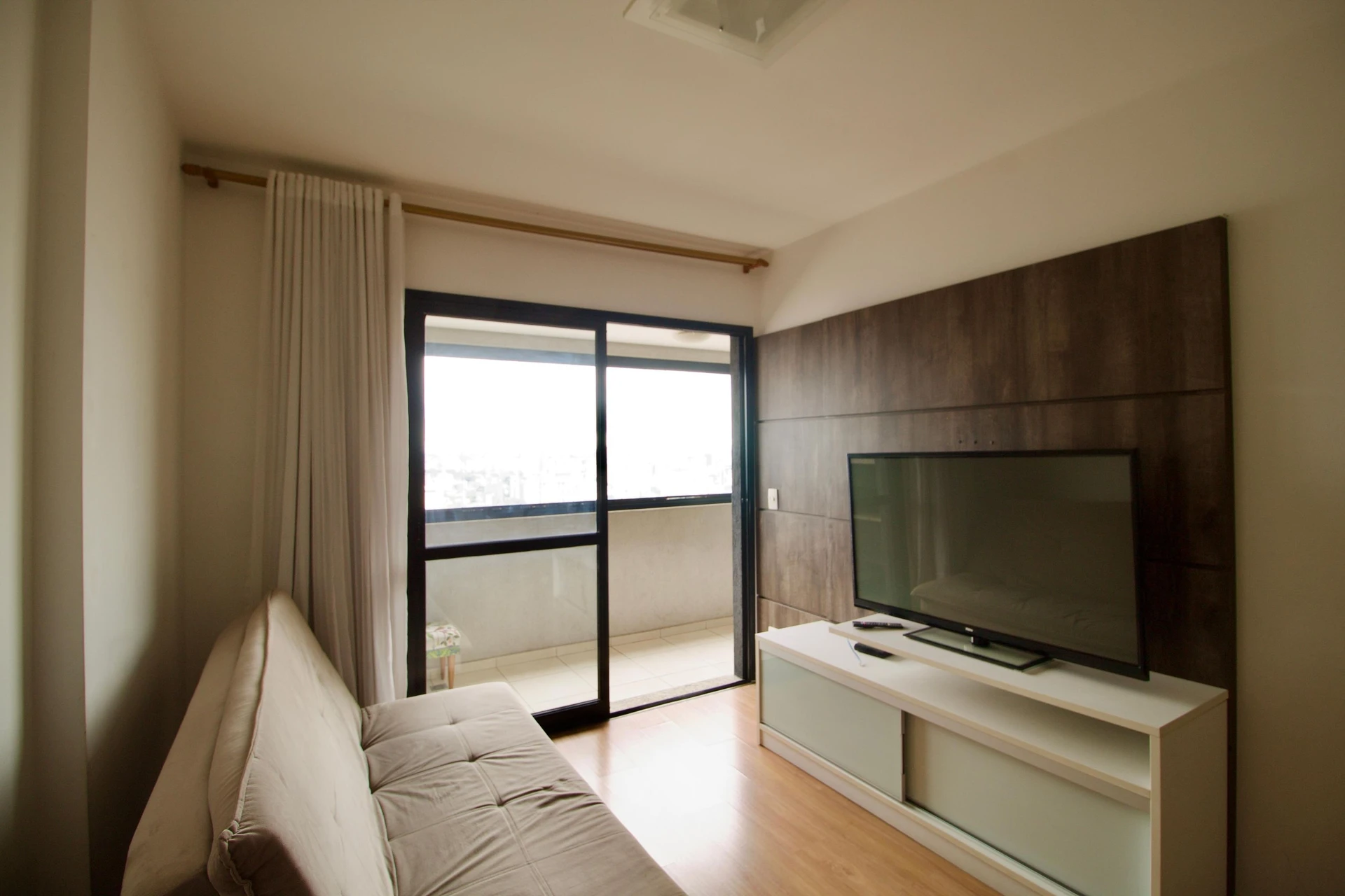 Washing machine in a one-bedroom apartment, 46 m² — photo 21