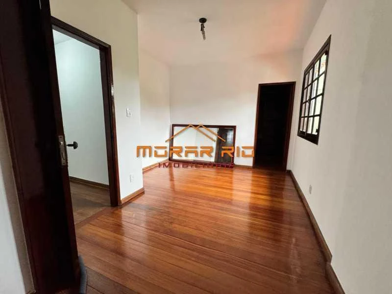Ванна та 4 спальні: будинок 400 м² — photo 6