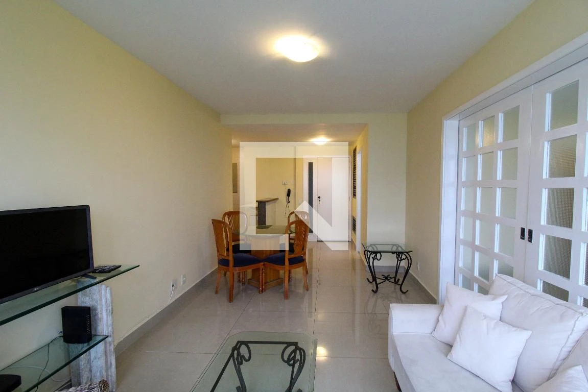 One-bedroom apartment with a water view in Rio de Janeiro — photo 10