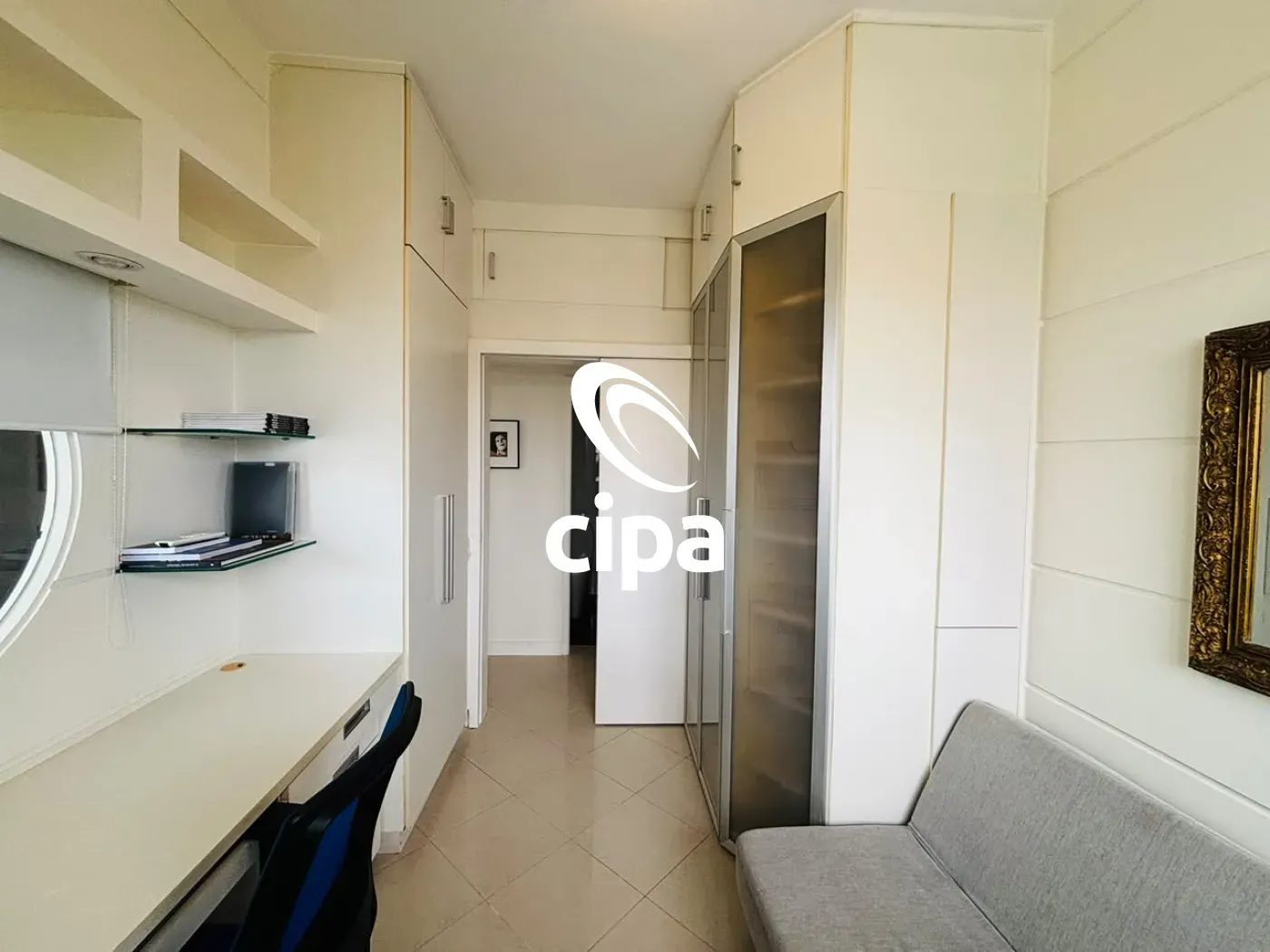 2-bedroom apartment with a water view in Rio de Janeiro — photo 17