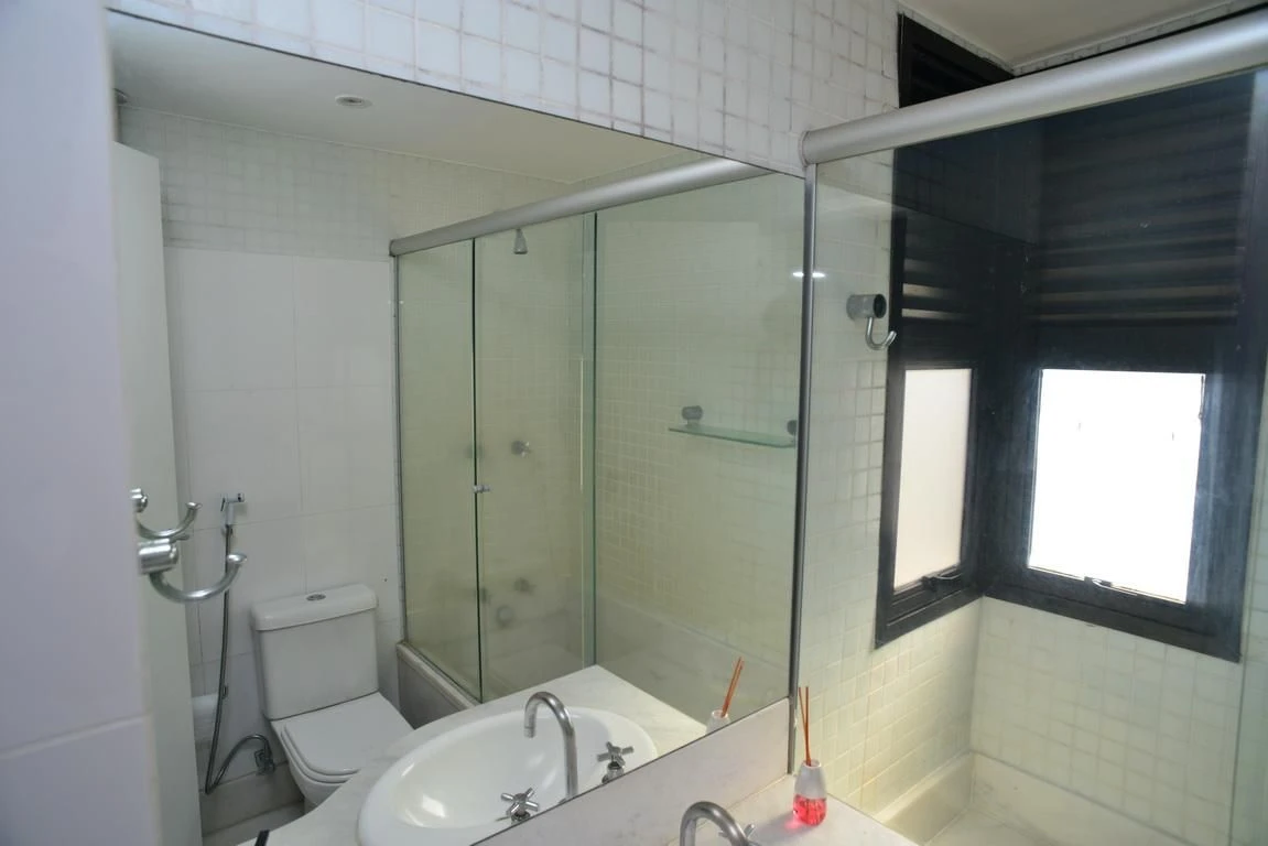 Apartamento mobiliado com 4 quartos e suíte no total — photo 39