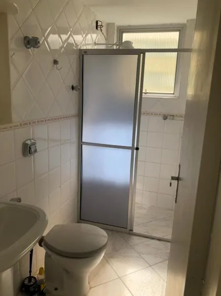 Apartamento con cocina cerrada y fogón a gas en 5º piso — photo 10