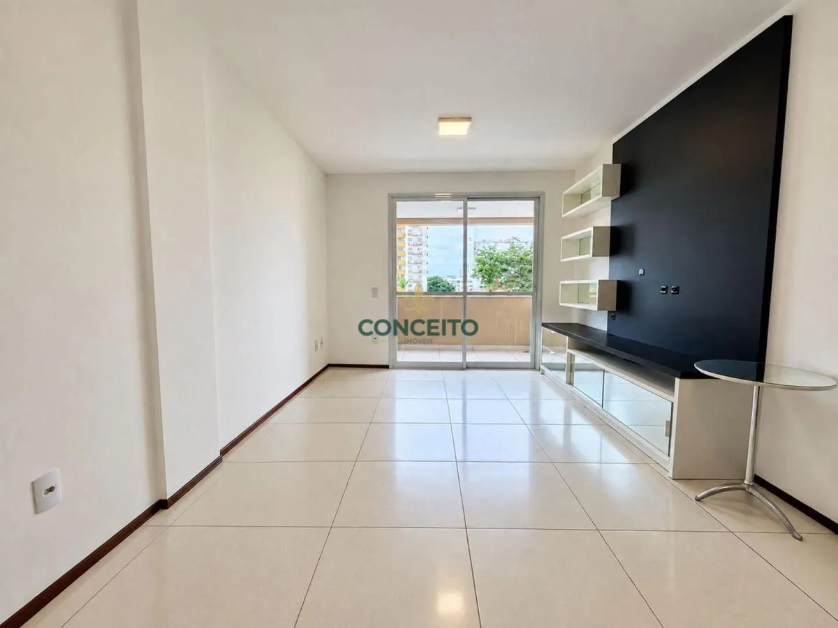 3-bedroom apartment in a building with a gym