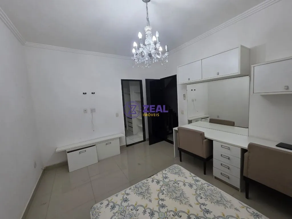 4-bedroom house with a walk-in closet in Rio de Janeiro — photo 27