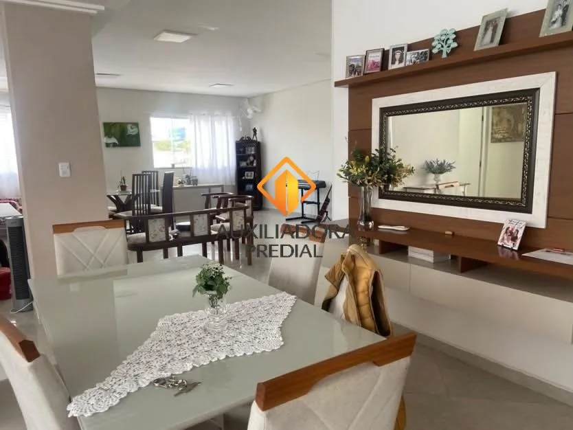 Apartamento mobiliado de 2 quartos e cozinha integrada — photo 8