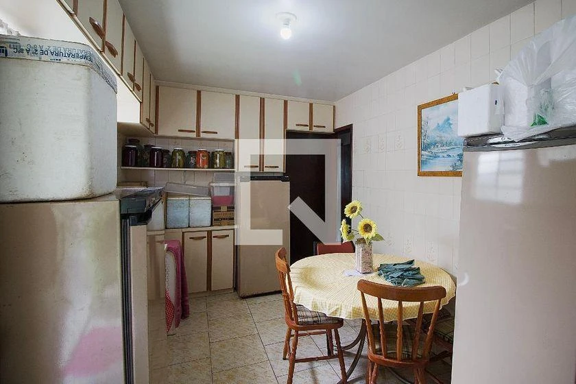 360 m² house with a washing machine and a home office — photo 16