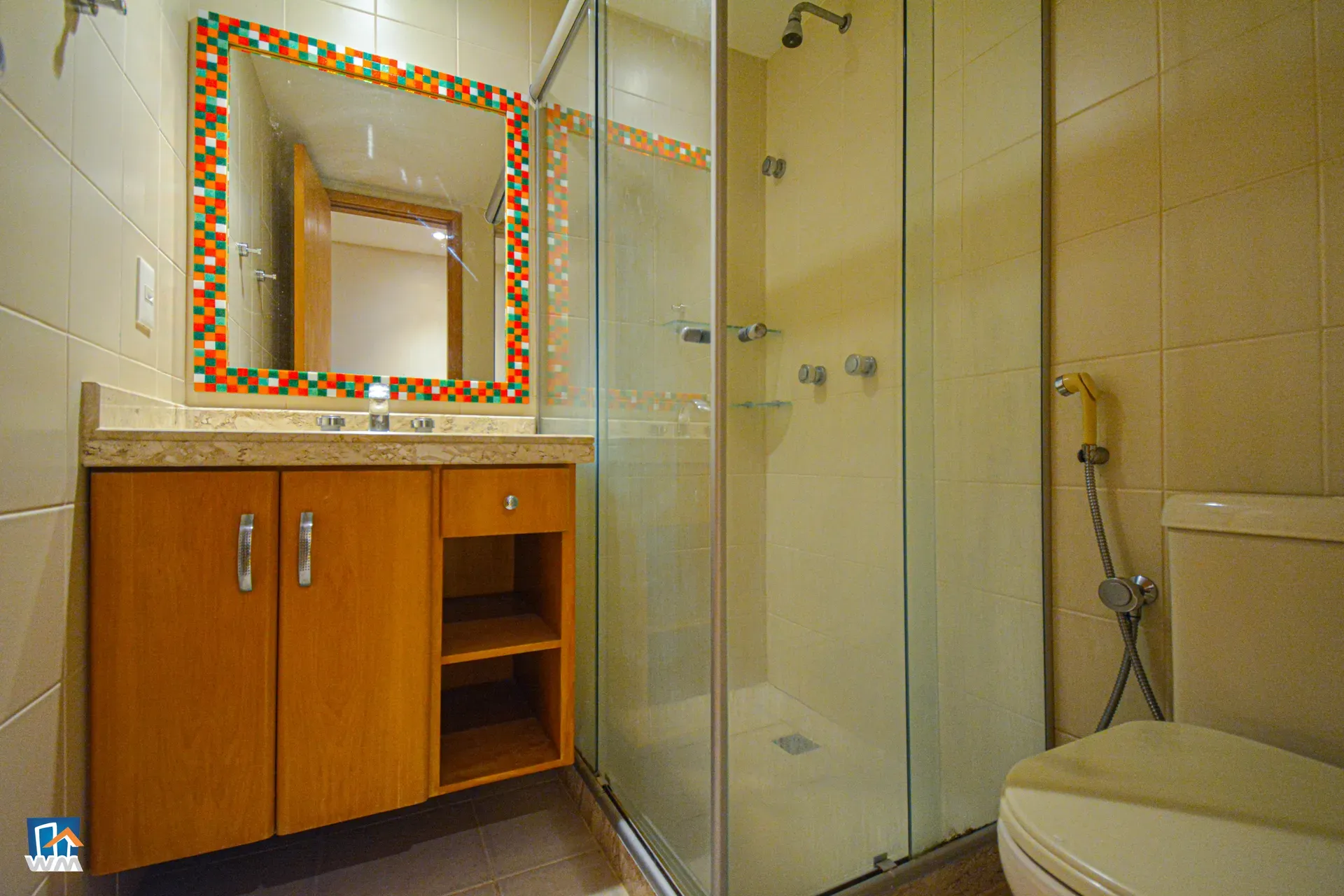 Duplex apartment of 93 m² with laundry area — photo 2