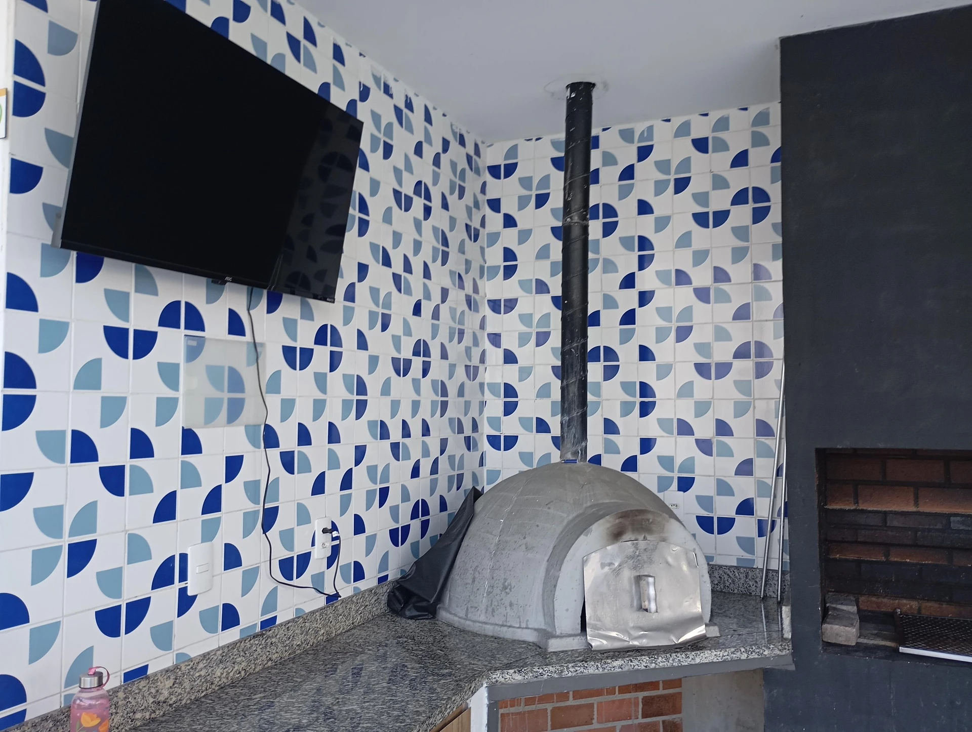 Apartamento sin muebles con 2 habitaciones y jardín privado — photo 7