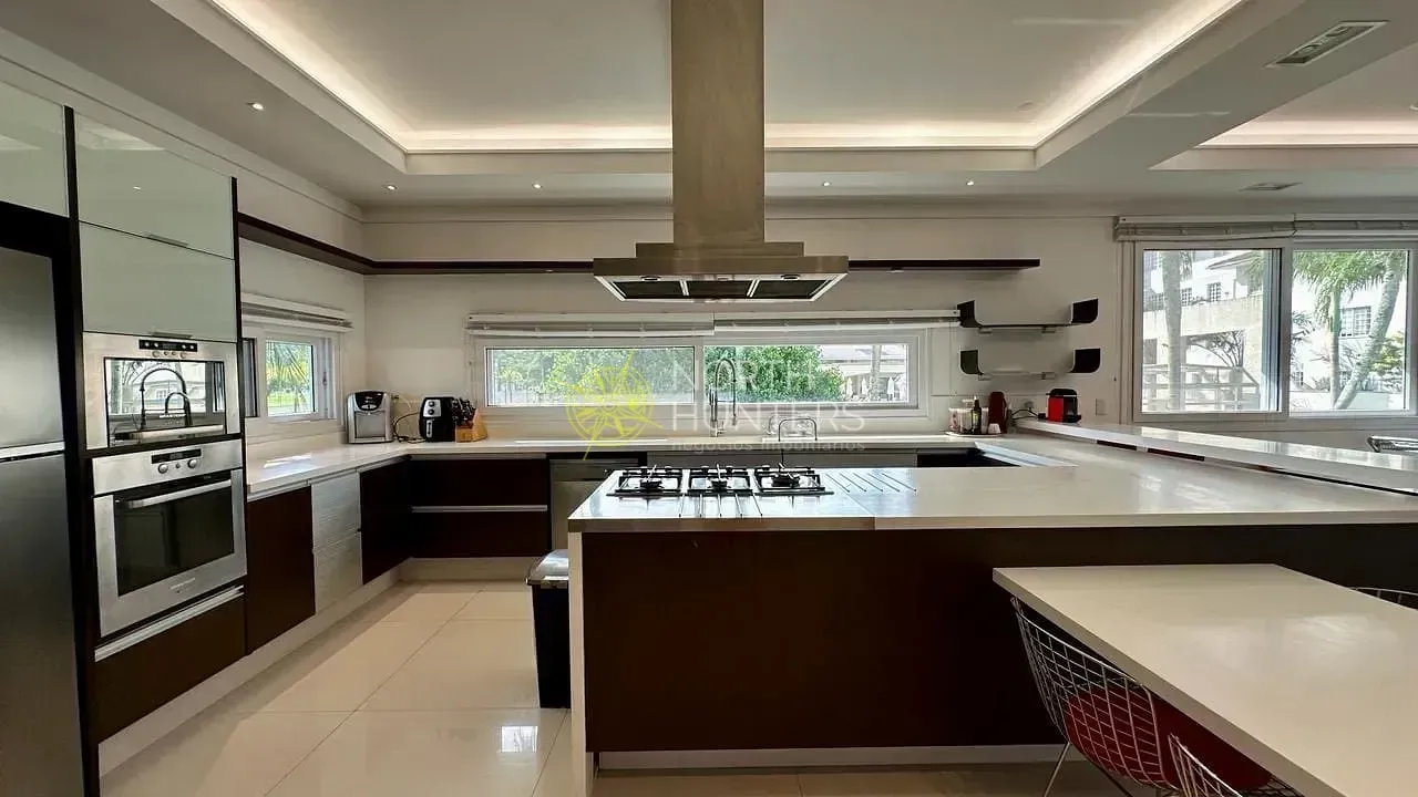 Furnished house with 9 bedrooms and a gas open kitchen — photo 2