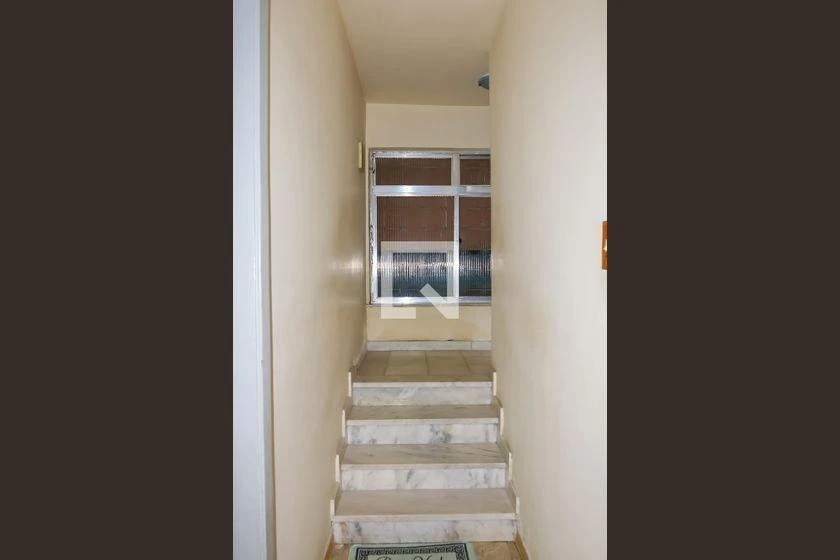 Casa para alquiler con 3 dormitorios y 269 m² — photo 28