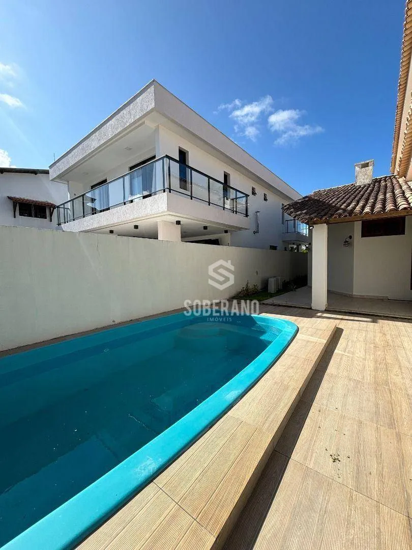 House with 6 bedrooms and 720 m² plus 4 parking