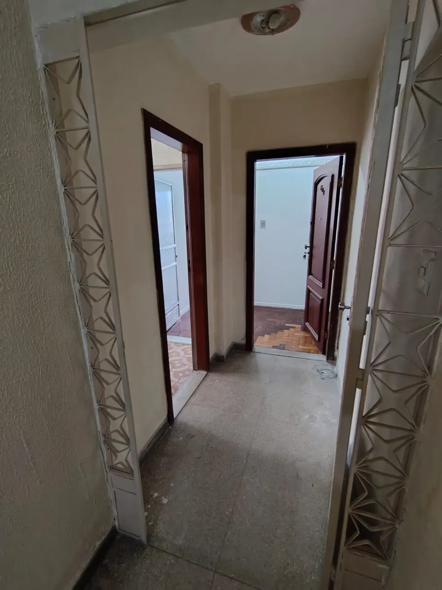 Робоче місце та 3 спальні: квартира 68 м² — photo 19