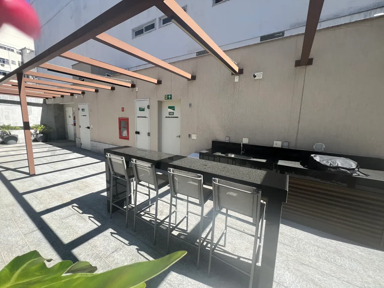 Furnished apartment, 68 m², with a grill on the balcony — photo 11