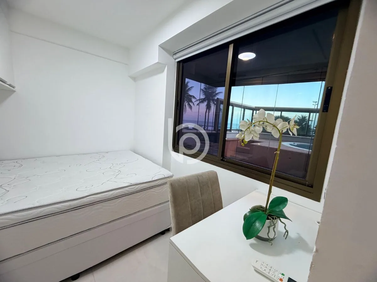 Furnished 2-bedroom apartment with 2 bathrooms and balcony — photo 20