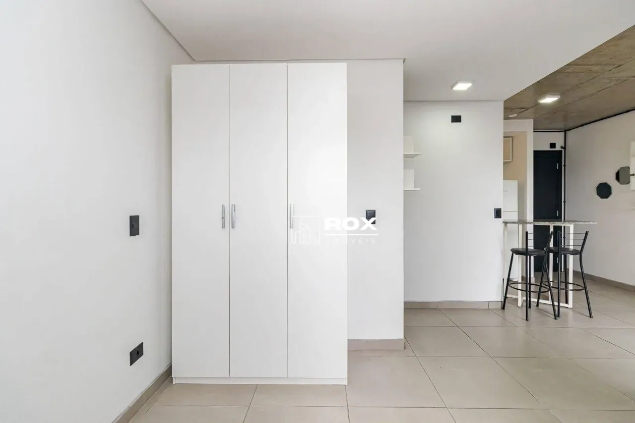 Estudio con 1 dormitorio, 1 baño y balcón con barbacoa — photo 11