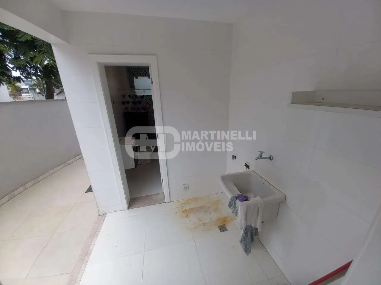 House, 220 m², with a grill on the balcony — photo 15