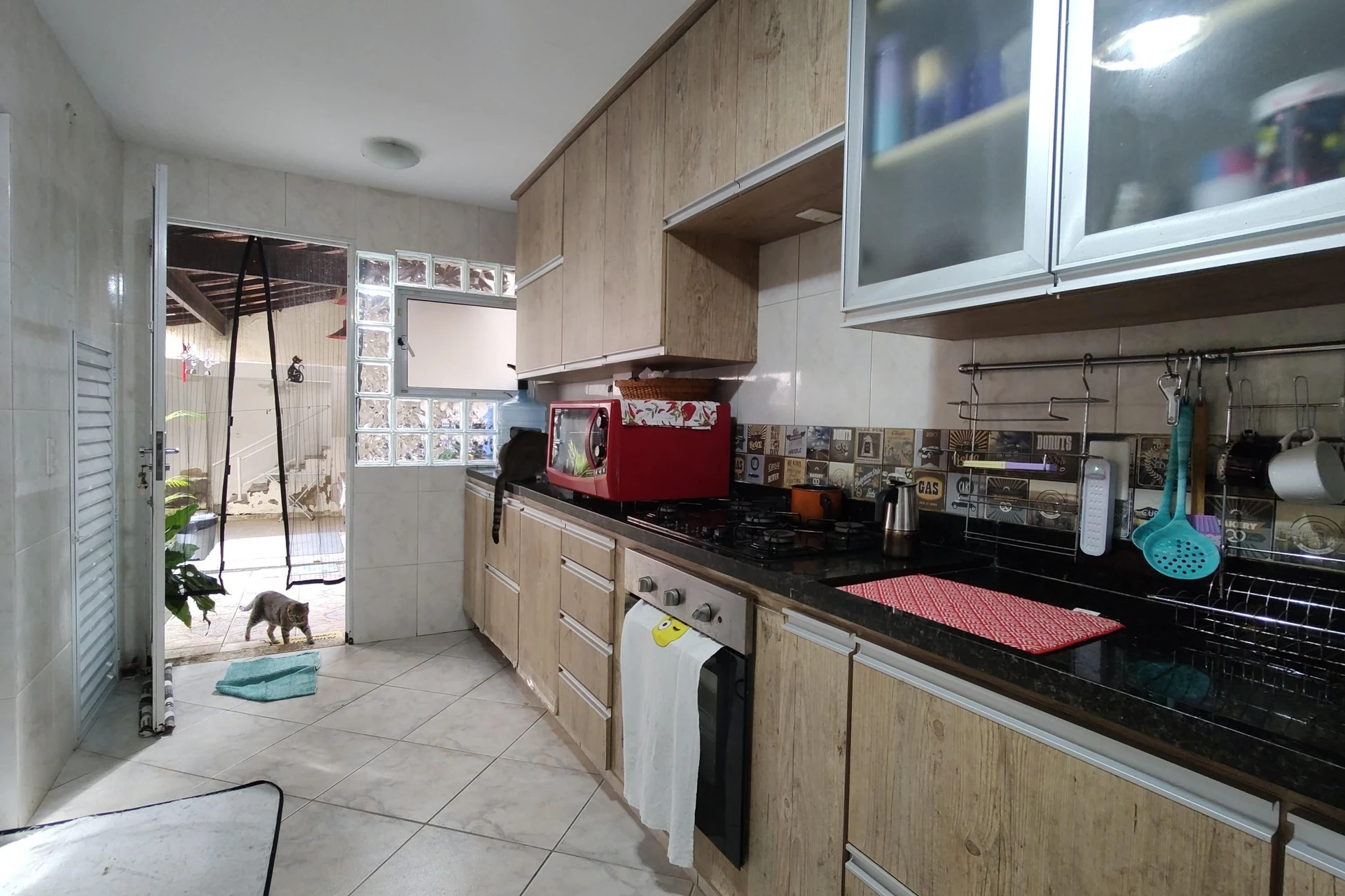 Furnished house with 4 bedrooms and a built-in balcony grill — photo 9