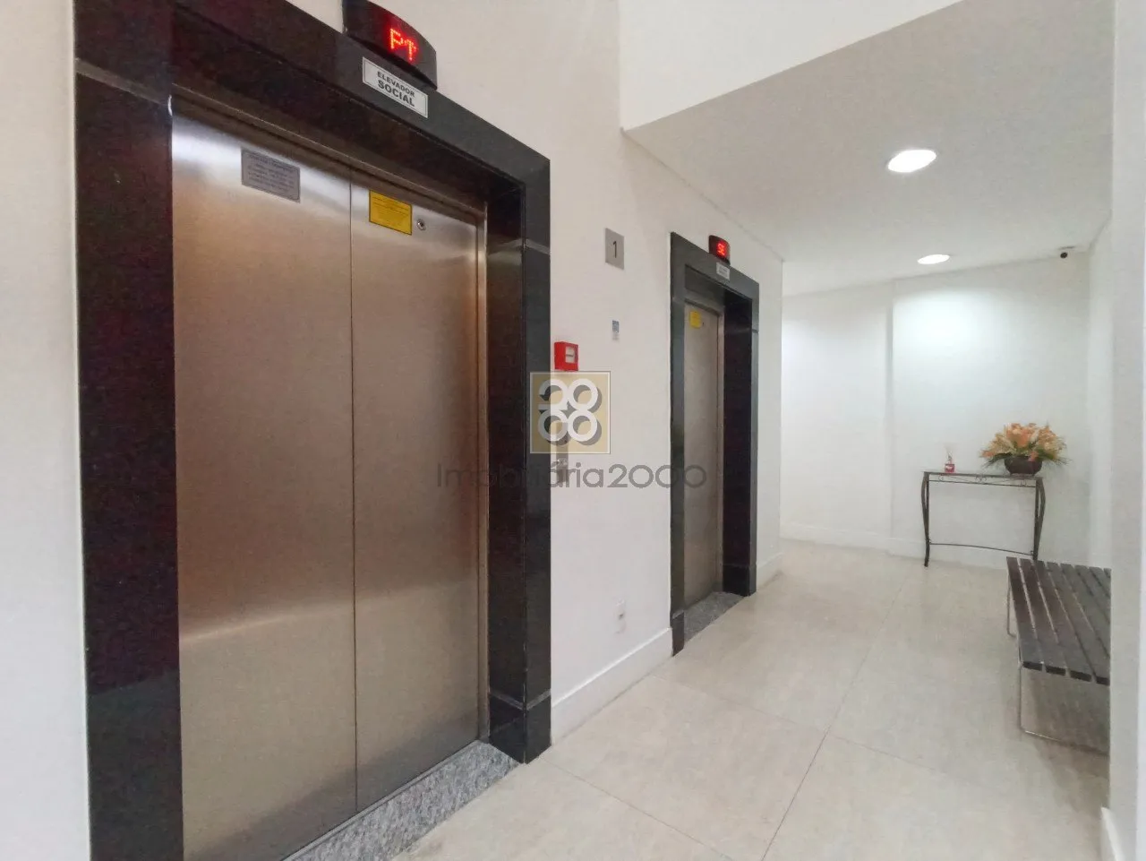 1-bedroom apartment with 50 m² and 1 parking spot — photo 6
