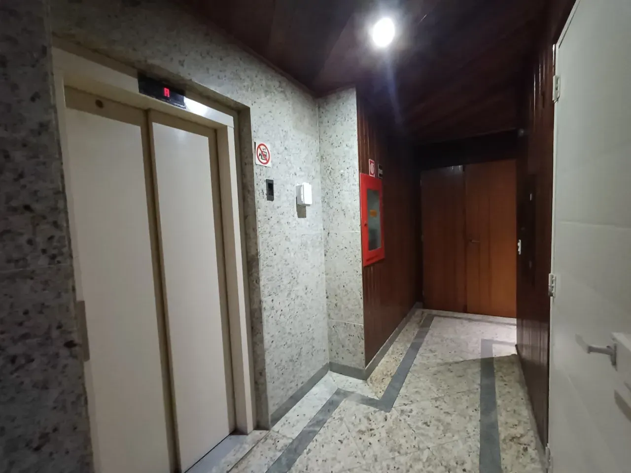 2-bedroom apartment, 1 with its own bathroom, 98 m² — photo 25