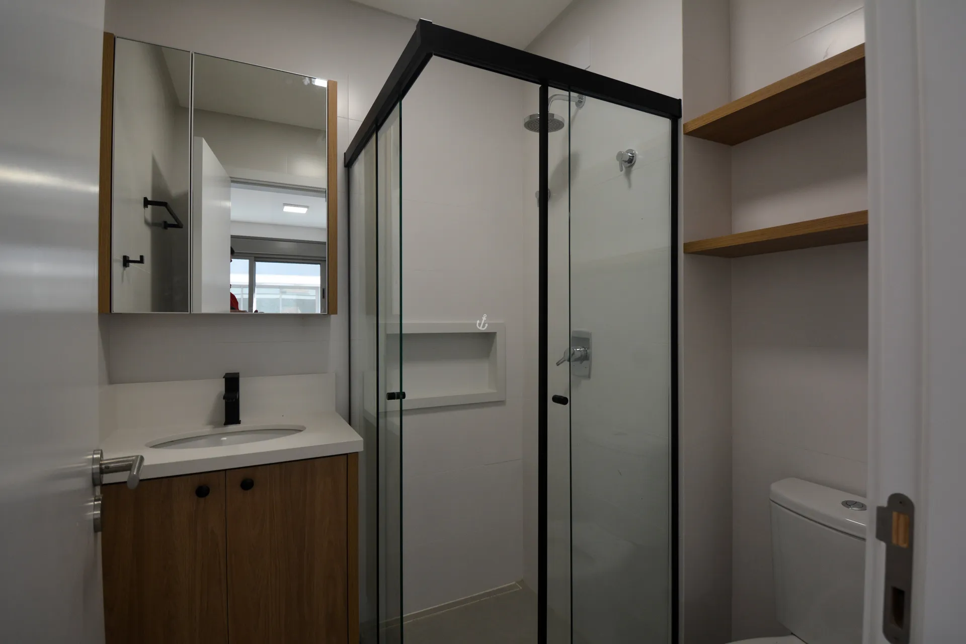 Furnished studio 47 m² with 1 parking space on 4th floor — photo 11