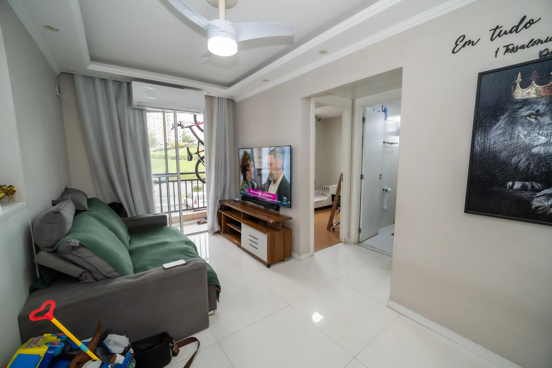 Furnished apartment, 48 m², with a grill on the balcony