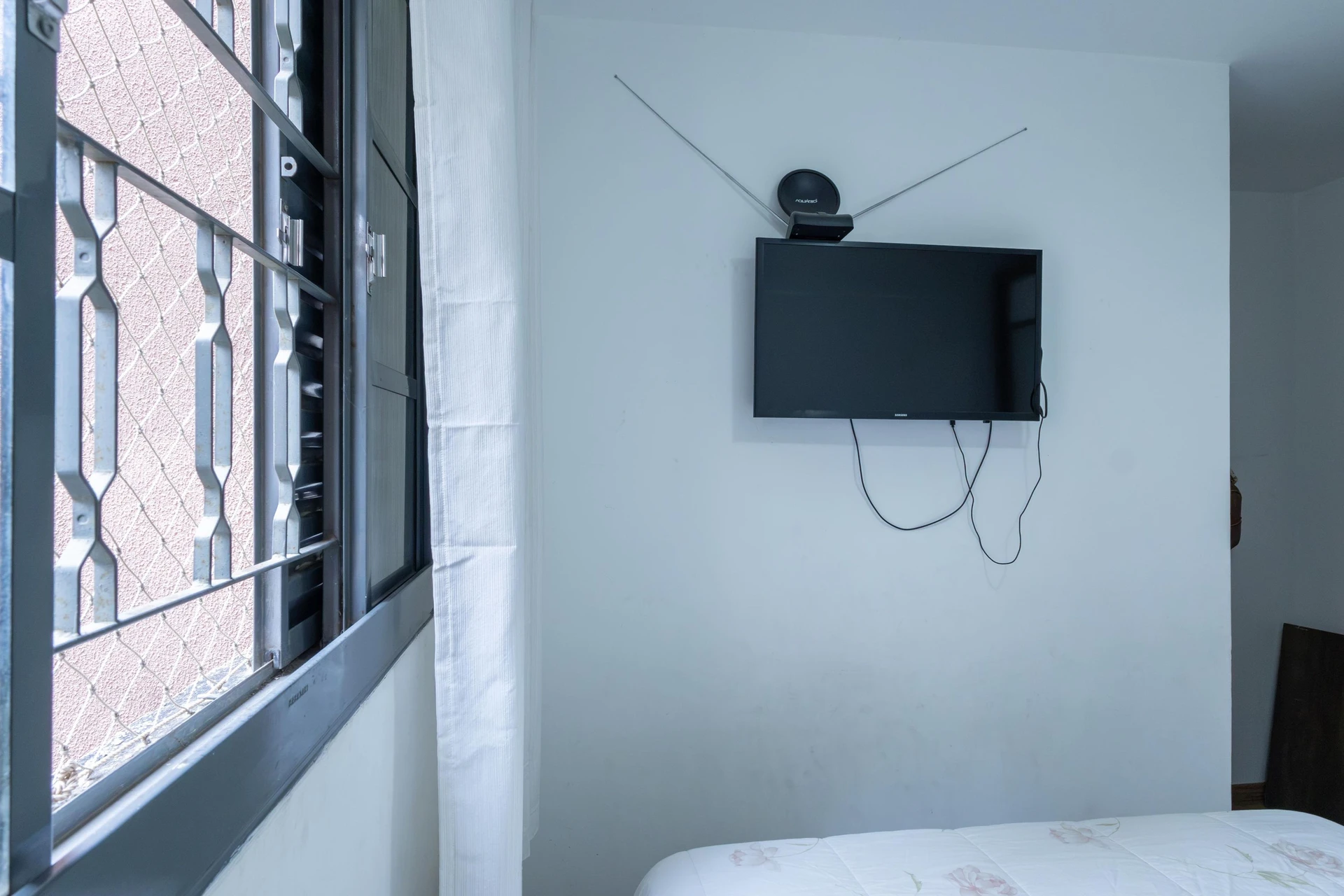 Washing machine in a 3-bedroom apartment, 53 m² — photo 17