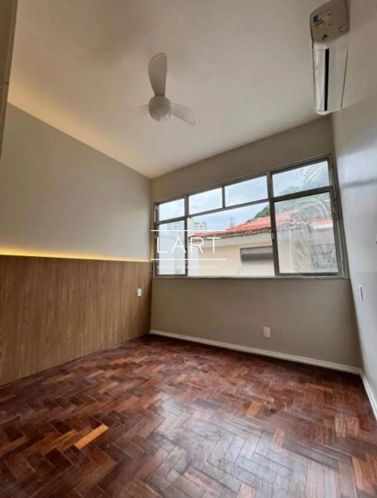 Apartment, 70 m², with wood or laminate floors — photo 17