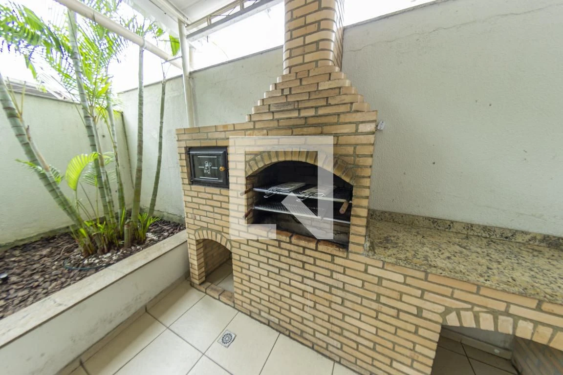 Furnished 2-bedroom apartment with 1 bath and parking — photo 79