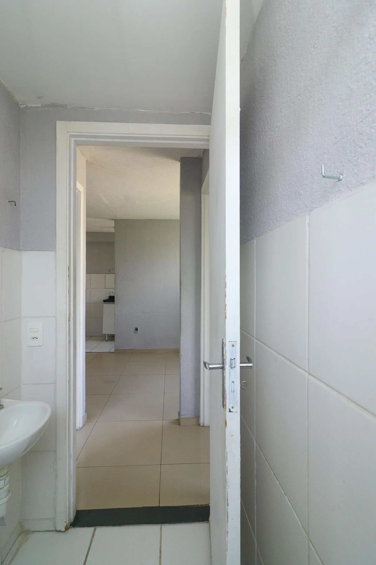 2-bedroom apartment with a home office — photo 38