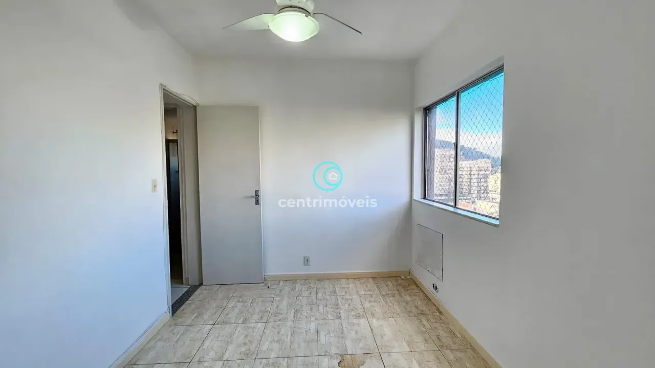 2-bedroom apartment with pool in the building — photo 5