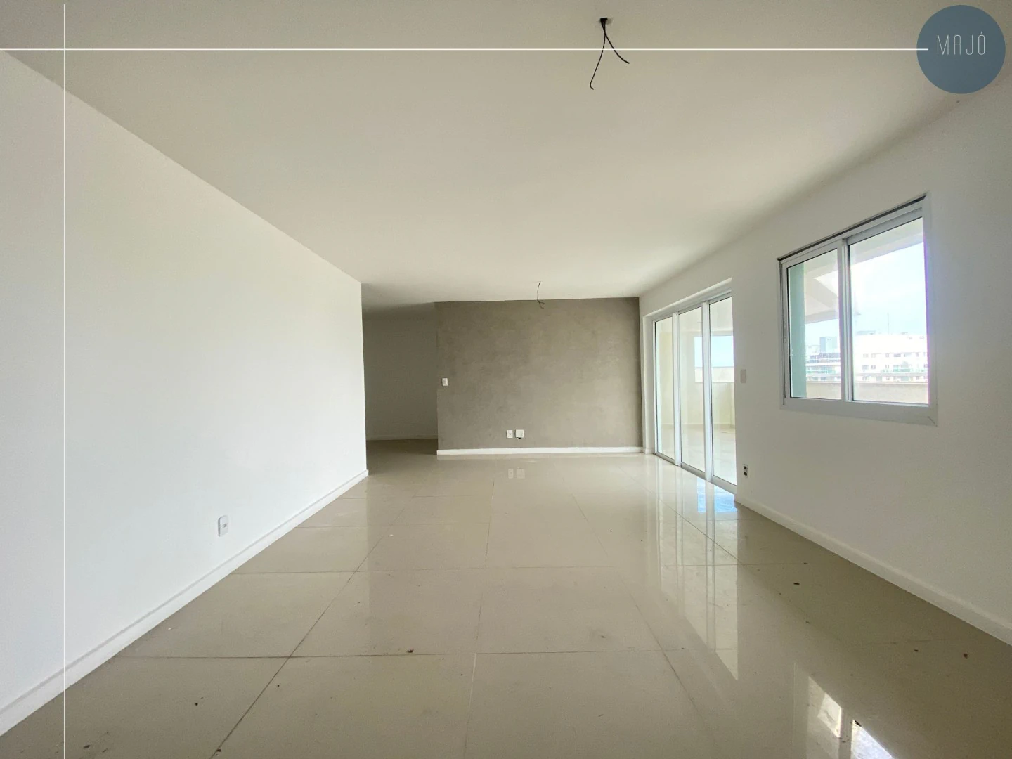 4-bedroom apartment with a mountain view in Rio de Janeiro — photo 6