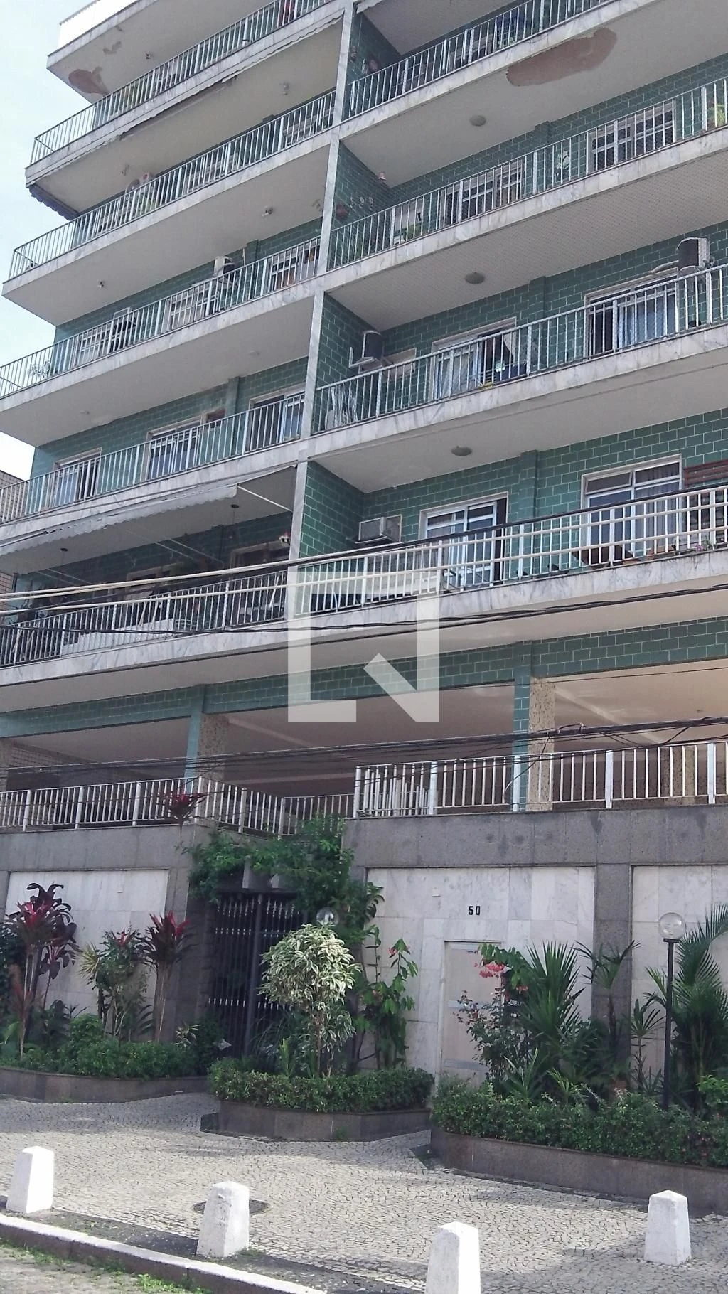 Furnished apartment with 3 bedrooms and a closed kitchen — photo 83