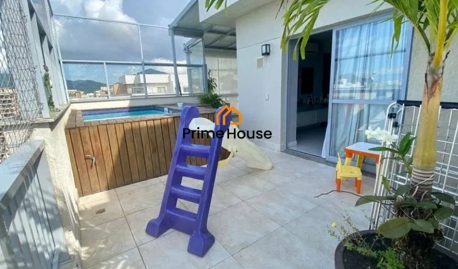 Penthouse with 3 bedrooms and open-plan kitchen — photo 18