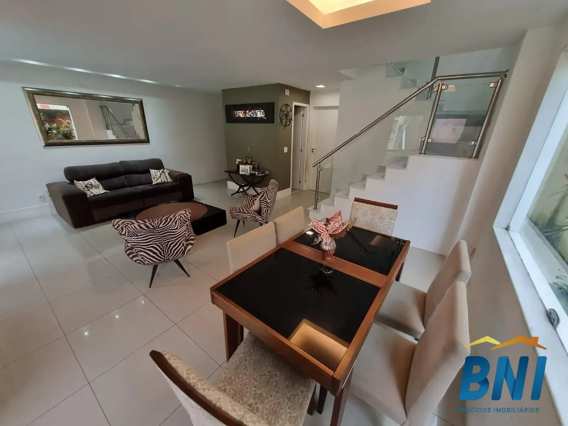 Home office in a 4-bedroom house, 226 m² — photo 5