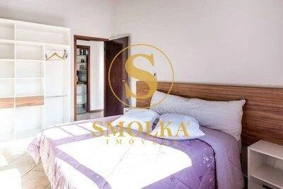 600 m² house with 4 en-suite bedrooms and laundry area — photo 9