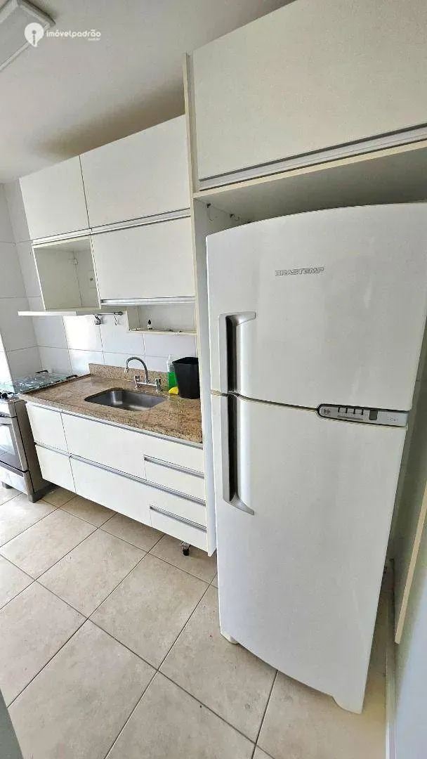 Furnished 2-bedroom apartment with enclosed balcony — photo 10