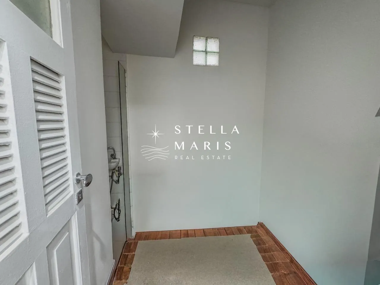 4-bedroom, 5-bath apartment with 1 parking space — photo 19